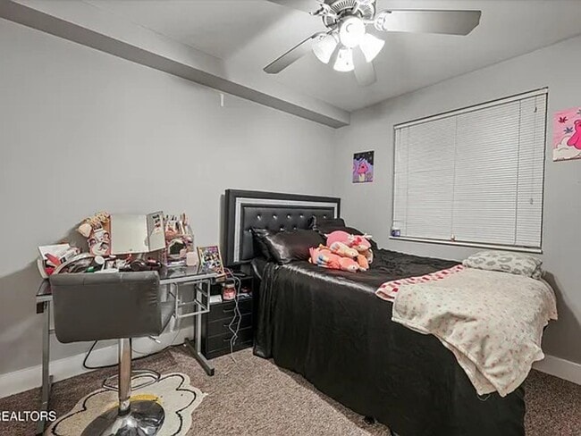 Building Photo - Lake Plaza #201 for FALL 2026! Early Move  8/01/26- $3300/month includes ONE assigned parking spa...