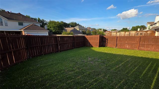 Building Photo - 417 Preston Oaks Dr