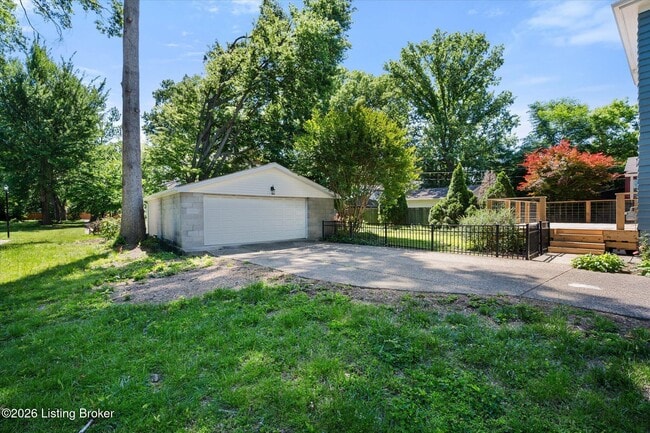Building Photo - 4513 S 6th St