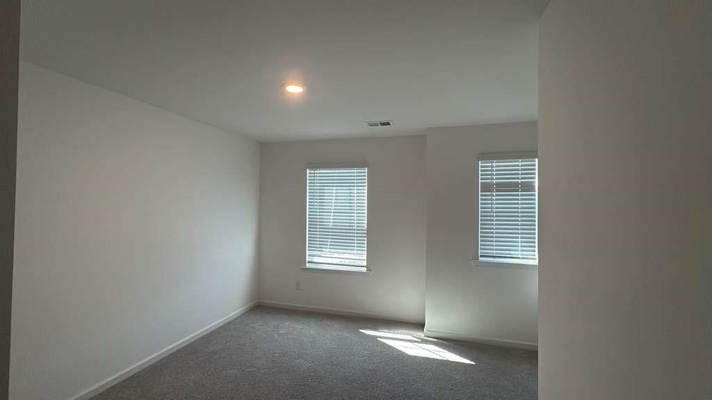 Building Photo - 145 Star Ct
