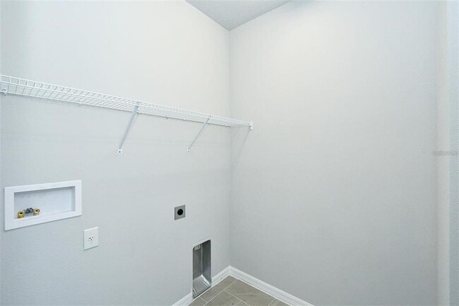 Building Photo - 8126 Trimbelle Ter