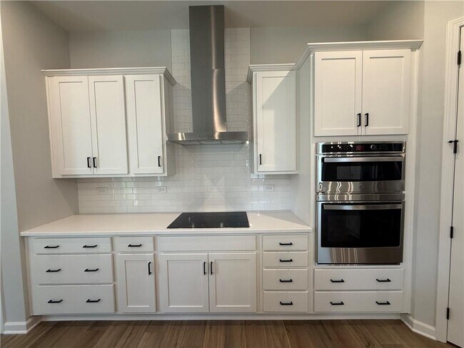 Building Photo - 3235-3235 Willow Glade Trl