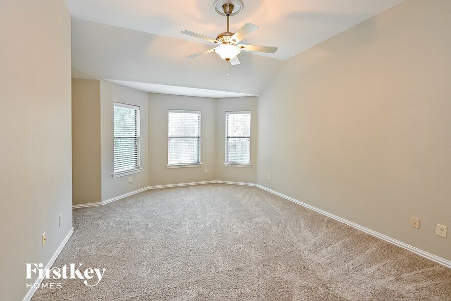 Building Photo - 21131 Bastide Ln