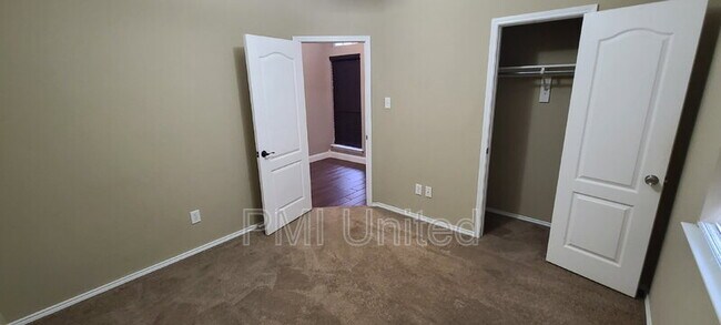 Building Photo - 3109 Blake St