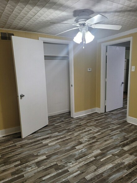 Building Photo - 1100 Saint Marys Blvd