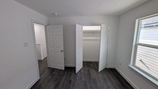 Building Photo - ? Your Houston Dream Home – 3 Beds & 2.5 B...