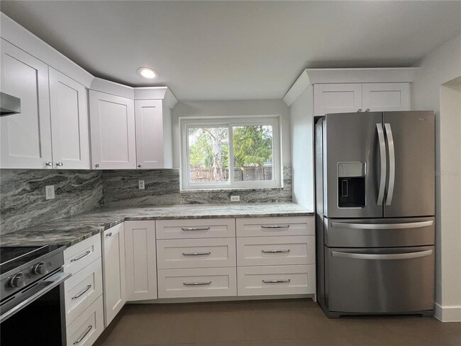 Building Photo - 5398 27th Ave N