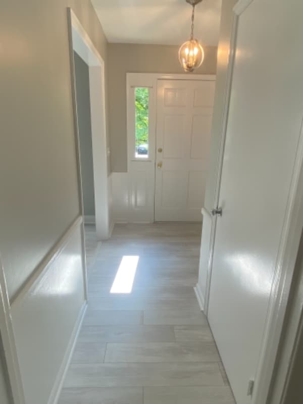 Building Photo - 5912 Wintergreen Dr