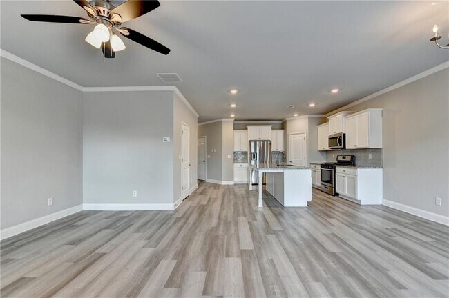 Building Photo - 2408 Morgan Creek Rd