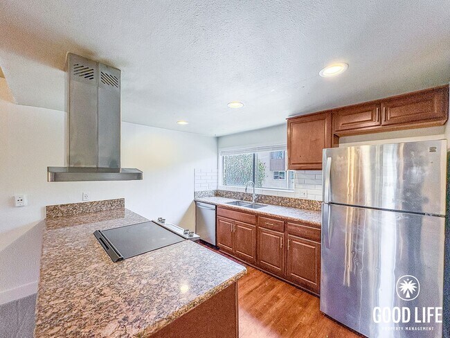 Building Photo - SD: 2BD/1BA Condo in Lake Murray with Community Pool, Private Balcony & Reserved Parking