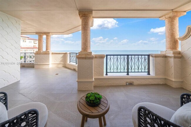 Building Photo - 7471 Fisher Island Dr