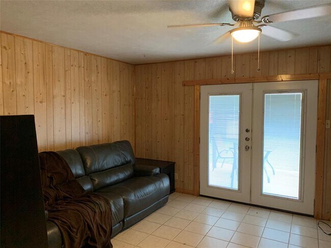 Building Photo - 3507 Hummingbird Ln