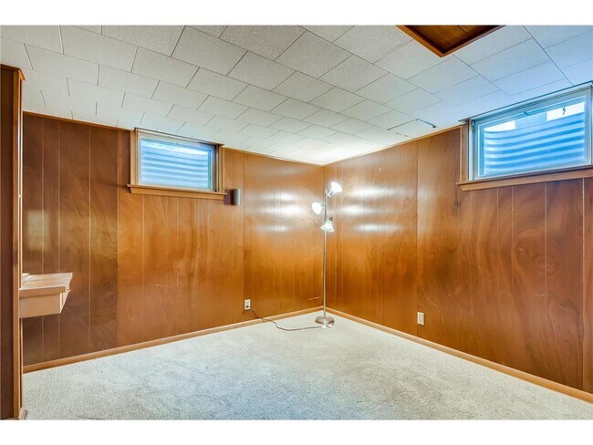 Building Photo - 7428 16th Ave S