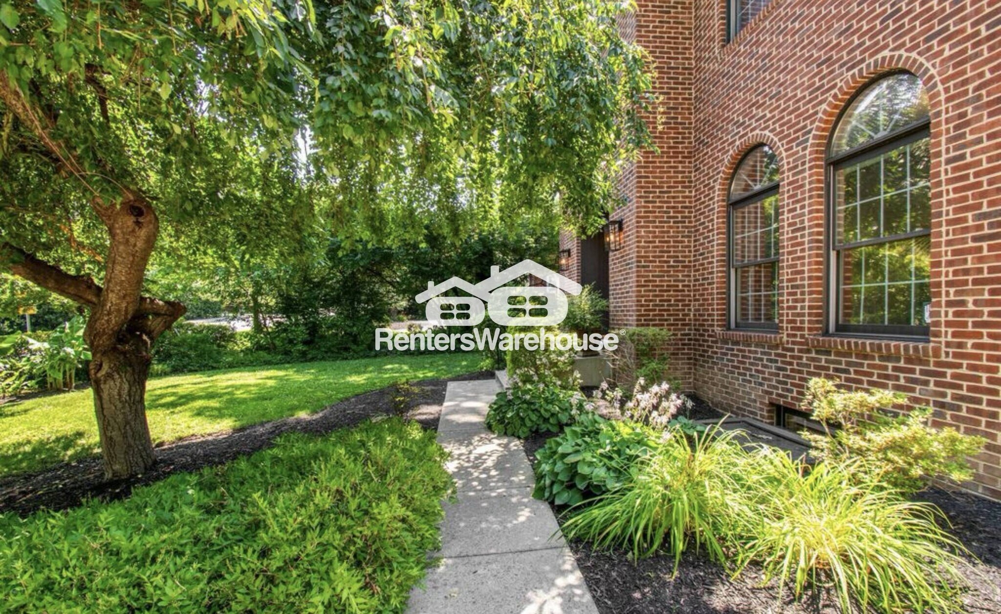 Building Photo - 6212 Massachusetts Ave