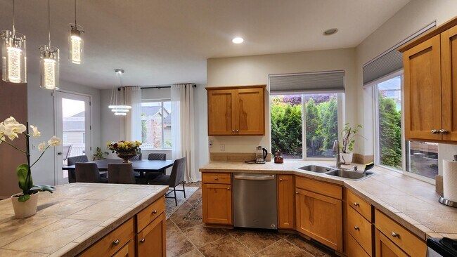 Building Photo - 15423 SW 144th Terrace