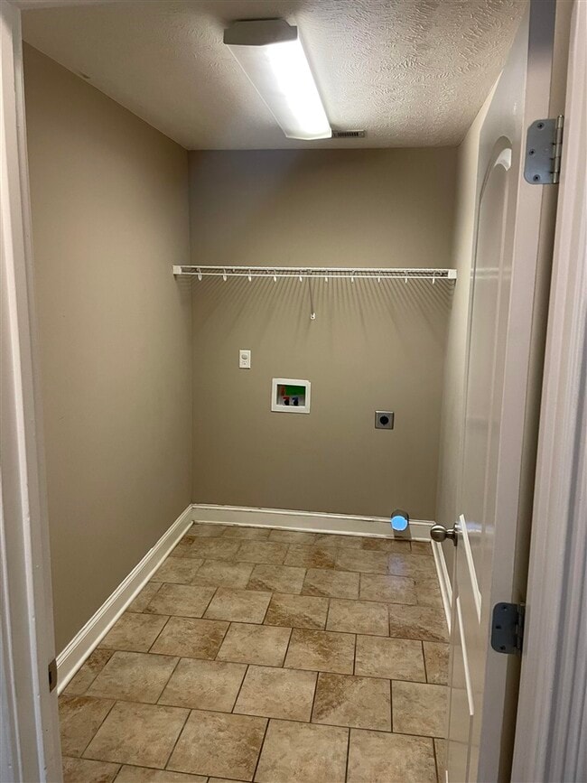 Building Photo - 106 Cedar Hollow Ct