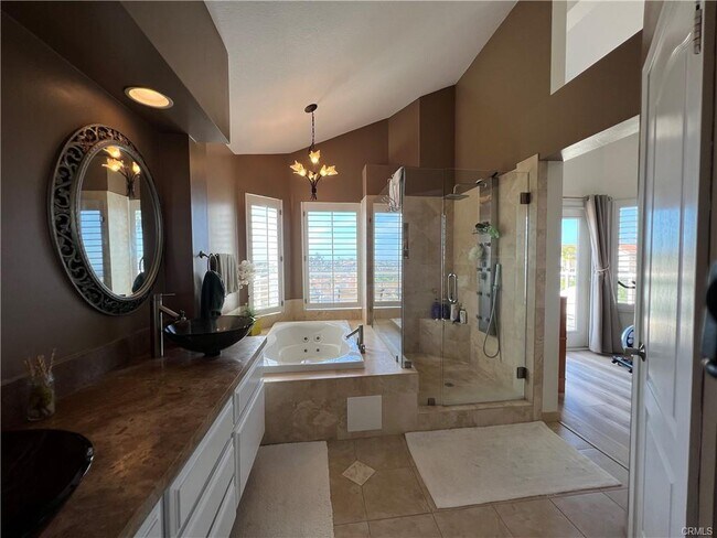 Building Photo - 33636 Sundown Ct