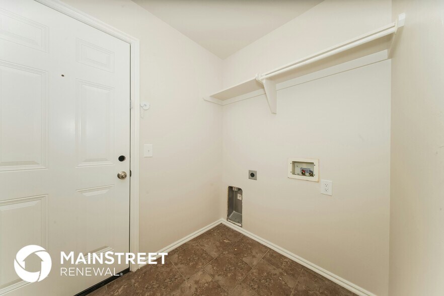 Building Photo - 11516 Southwest 24th Street