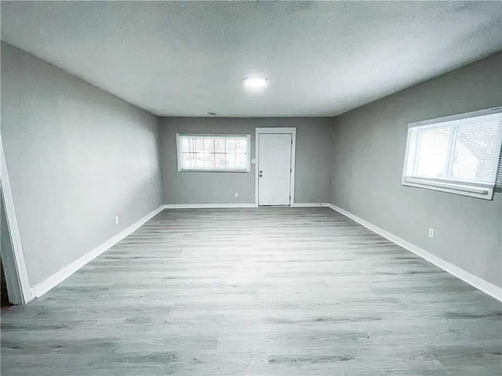 Building Photo - 3154 N Gale St