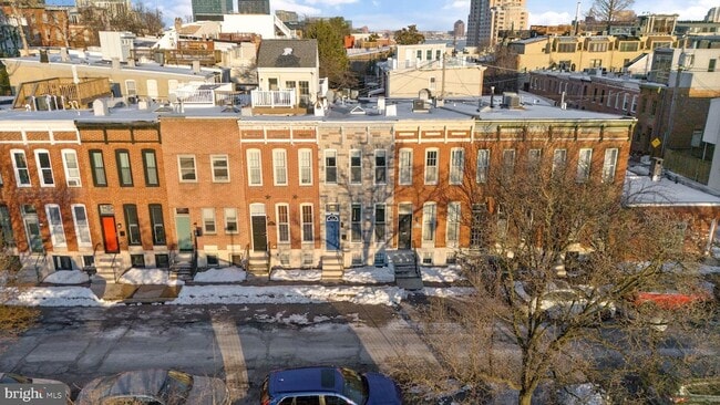 Building Photo - 1015 Riverside Ave