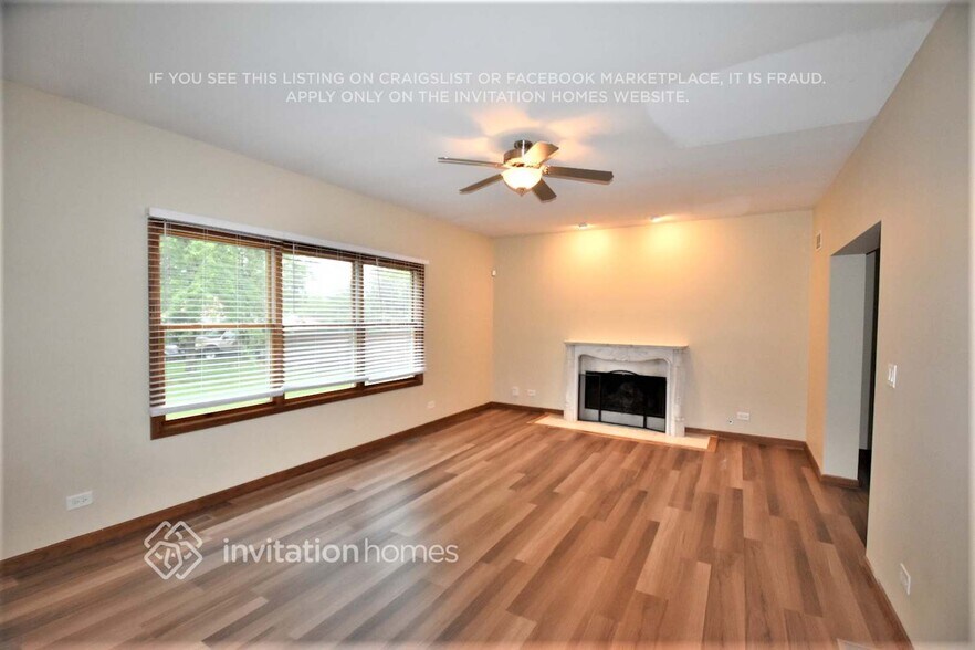 Building Photo - 34W532 Colley Dr