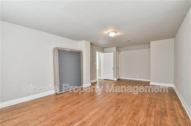 Building Photo - 2217 NW 25th St