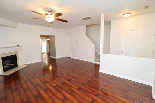Building Photo - 10941 Pendragon Pl