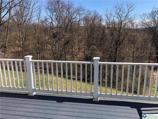 Building Photo - 6137 Valley Forge Dr