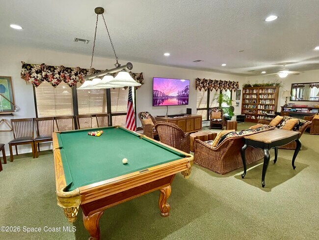 Building Photo - 6175 S Mirror Lake Dr