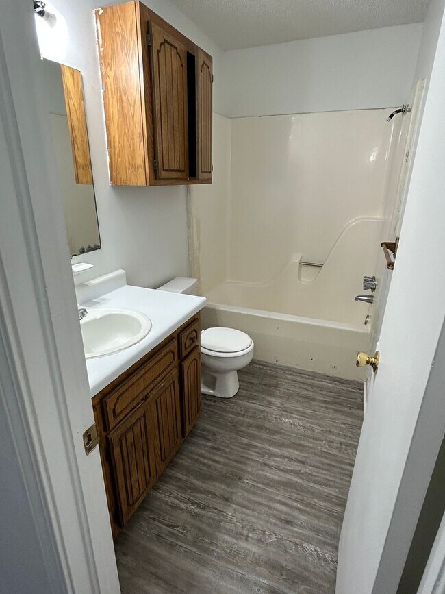 Building Photo - 92 N Josephine