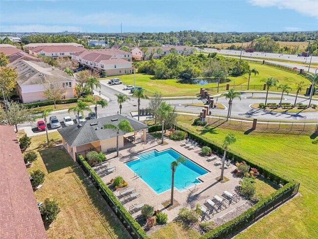 Building Photo - 13133 Sonoma Bend Pl