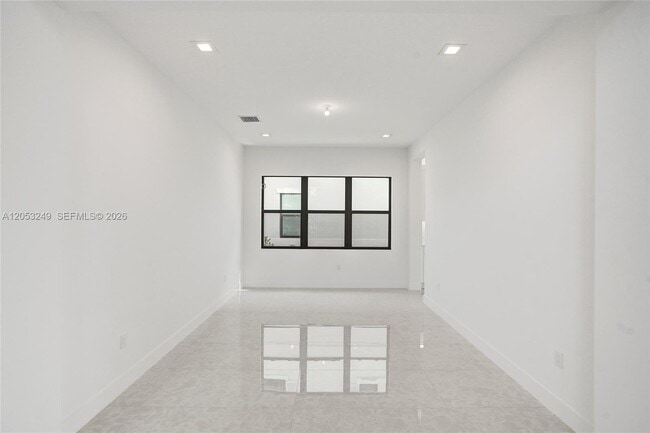 Building Photo - 9931 Rising Wing St