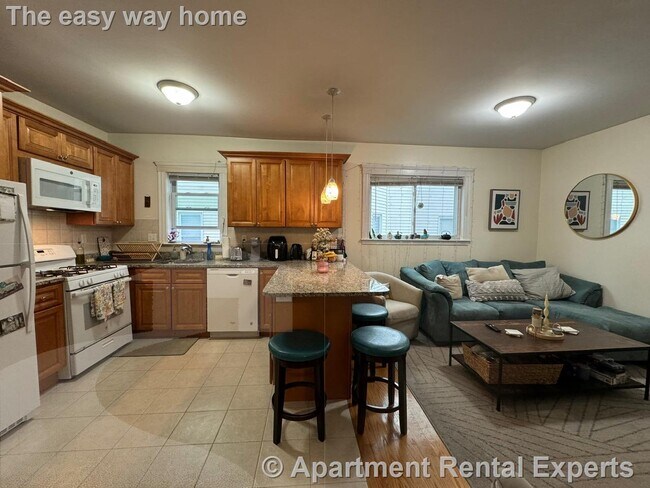 Building Photo - 29-31 Belknap St Unit #1