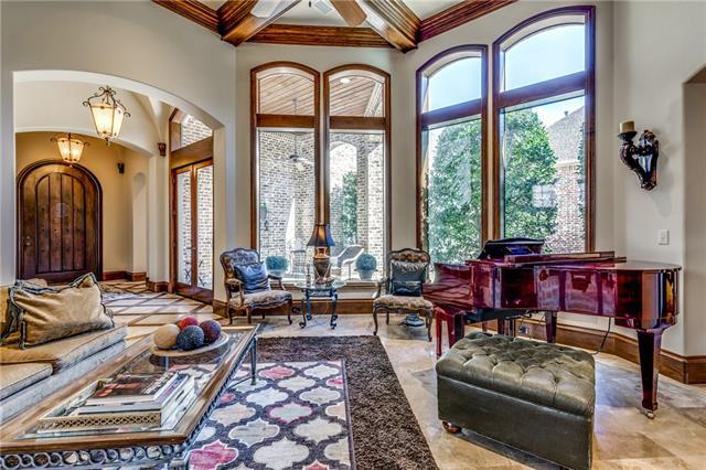 Building Photo - 4927 Oak Knoll Ln