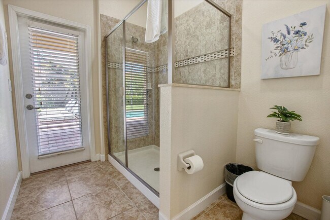 Building Photo - 1436 Moon Valley Dr