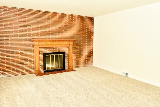 Building Photo - Frederick, MD