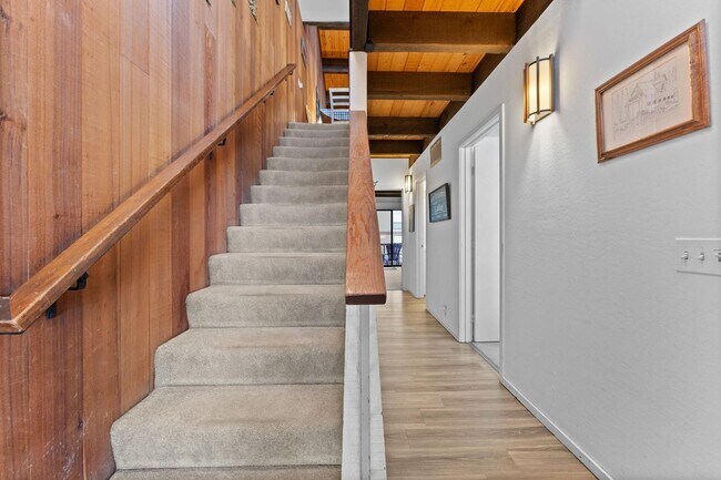 Building Photo - SKI LEASE:  Townhome near Northstar, Sleep...