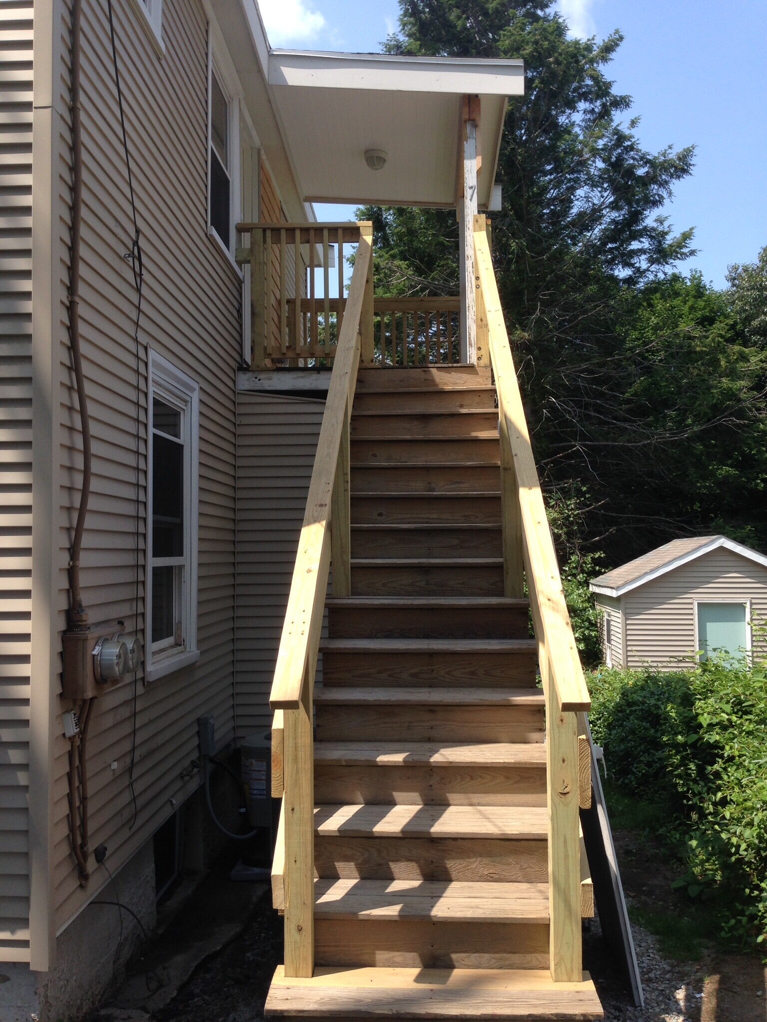 Building Photo - 7 Maverick St