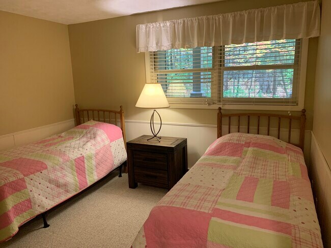 3rd bedroom - 4244 Mitchell Creek Dr