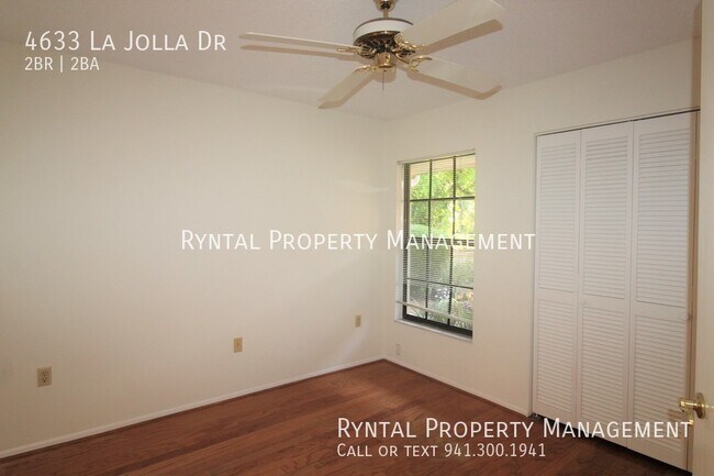 Building Photo - 4633 La Jolla Dr