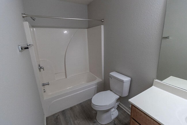 Building Photo - 3916 Snowy Owl Dr