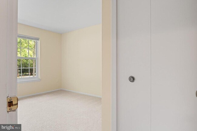 Building Photo - 11740 Stonegate Ln
