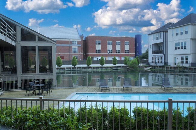 Building Photo - 2023 Gentryside Dr