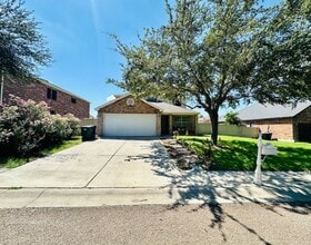 Building Photo - 2815 Don Sergio Dr