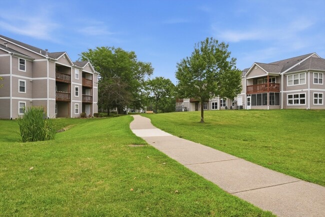 Building Photo - 1335 Millbrook Trail
