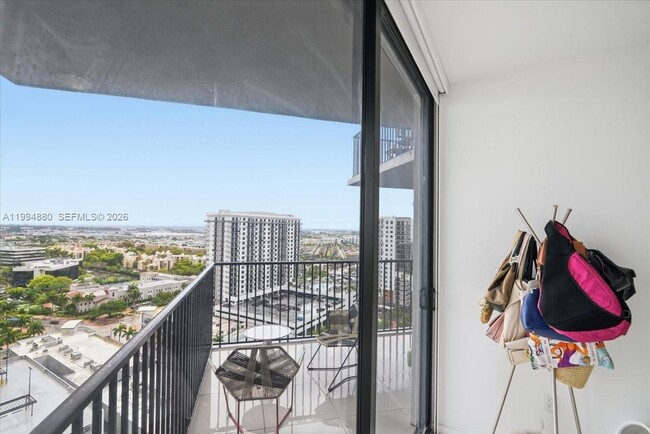 Building Photo - 5300 Paseo Blvd