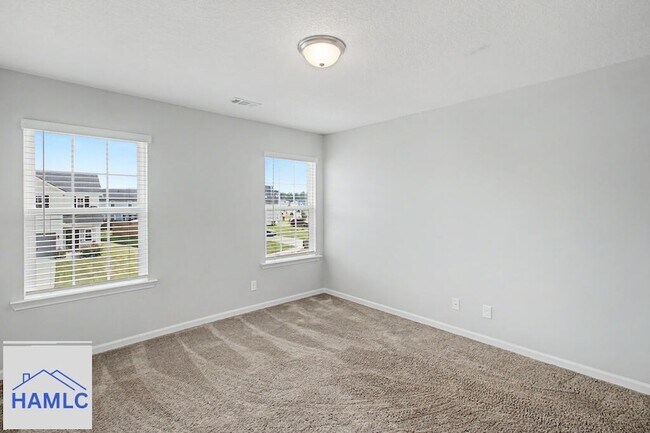 Building Photo - 69 Herty Ln