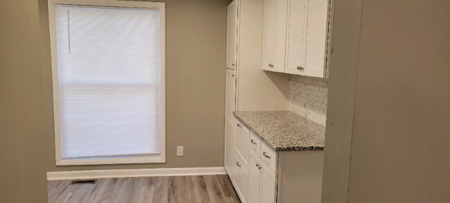 Building Photo - 6505 Addingham Ct