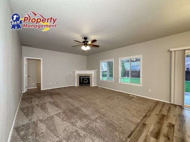 Building Photo - 2688 N Cinnamon Pl