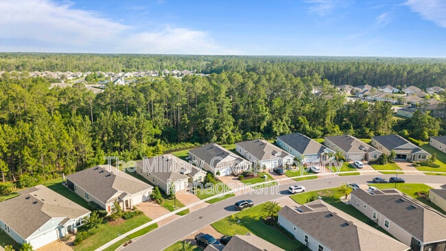 Building Photo - 383 St Vincent Dr